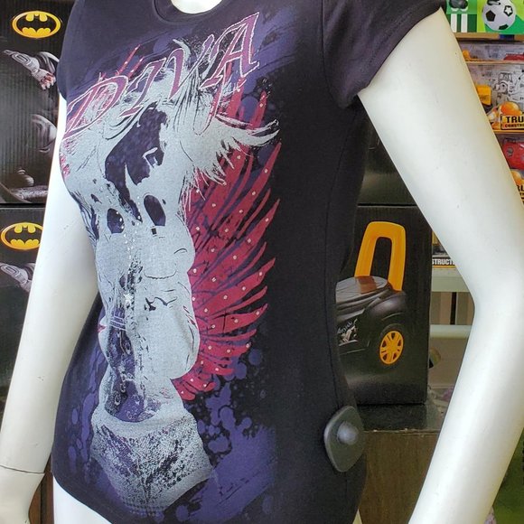 Diva Print Short Sleeve Tee - Picture 2 of 5